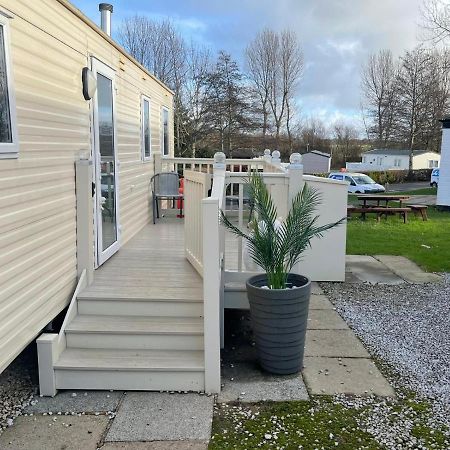 Caravan In Haven Marton Mere Holiday Park Blackpool Exterior photo